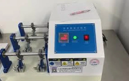 اختبار العائمة