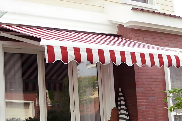 لماذا منتجات الحماية من الشمس البلاستيكية ومنتجات المظلة ضرورية