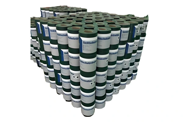 تطبيق سياج الشريط البلاستيكية