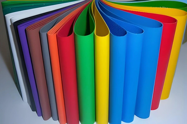 ملامح حمام السباحة القماش المشمع البلاستيكية