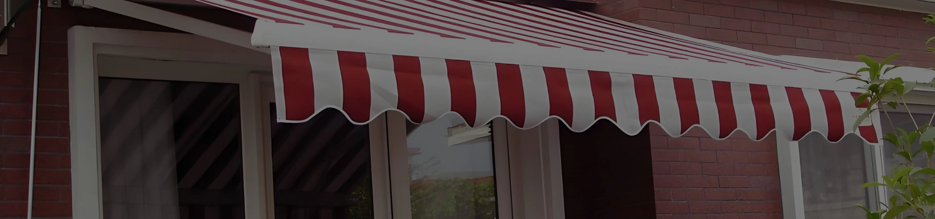 واقية من الشمس وظلة شمسية