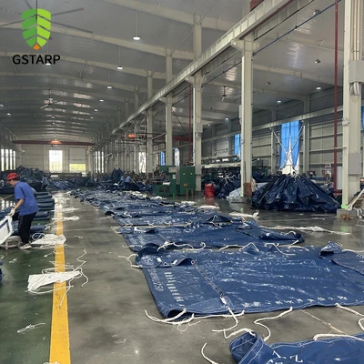 أغطية بلاستيكية