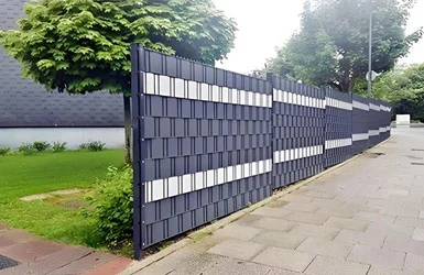 استكشاف استخدام مادة الفينيل في معدات ومعدات الحماية